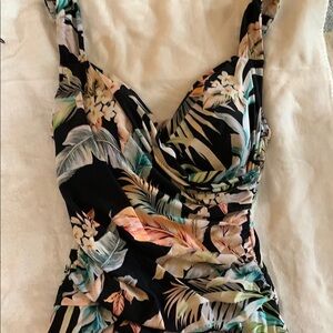 Jantzen One Piece Bathing Suit